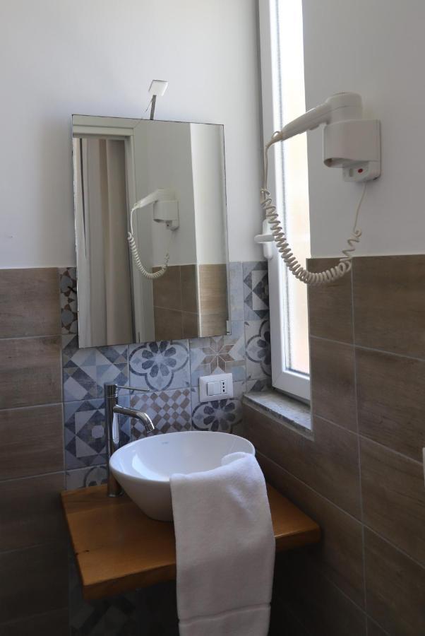 Ai Quattro Venti Guest House Fiumicino Dış mekan fotoğraf